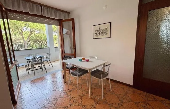 Bussola Lignano Sabbiadoro